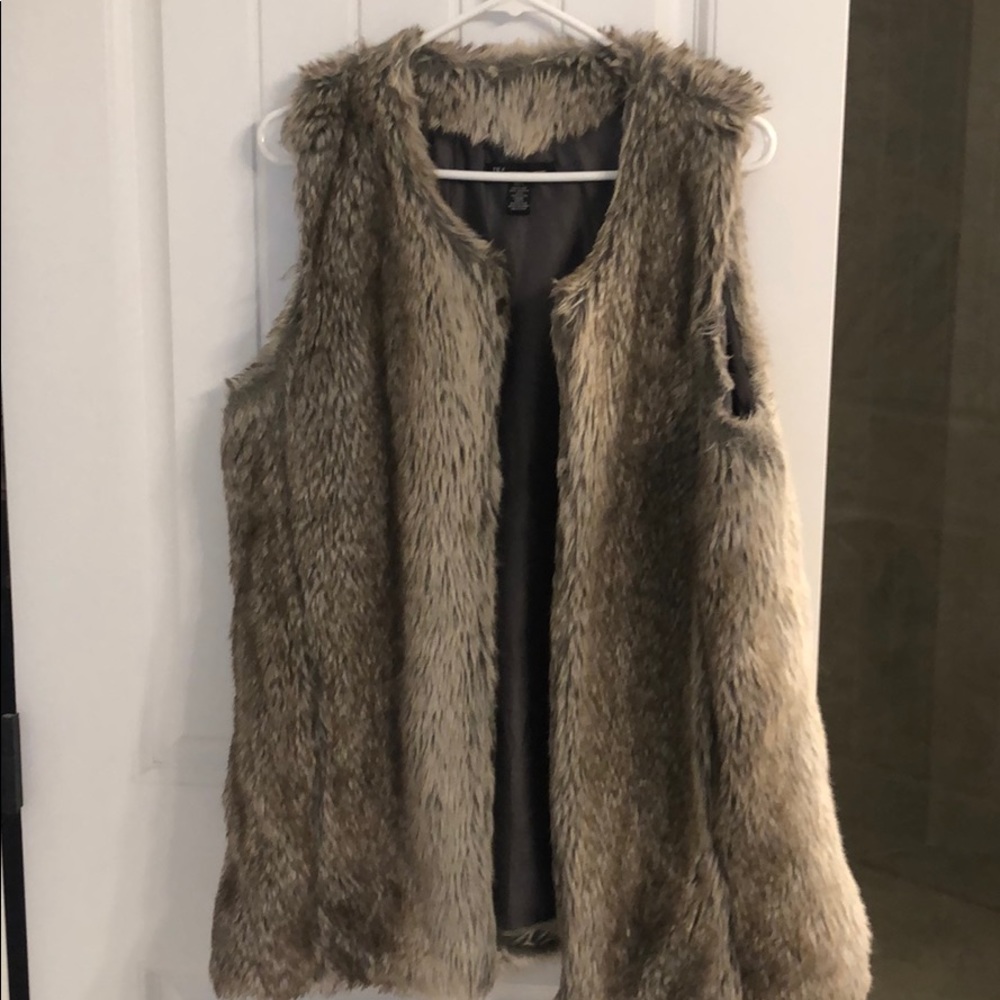 Faur Fur vest